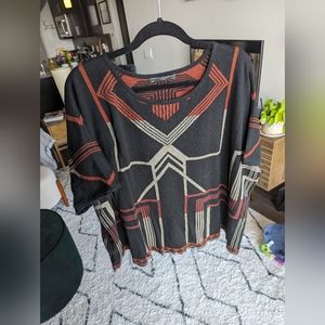 Short sleeve southwestern print sweater from Peruvian Connection, size XL/XXL